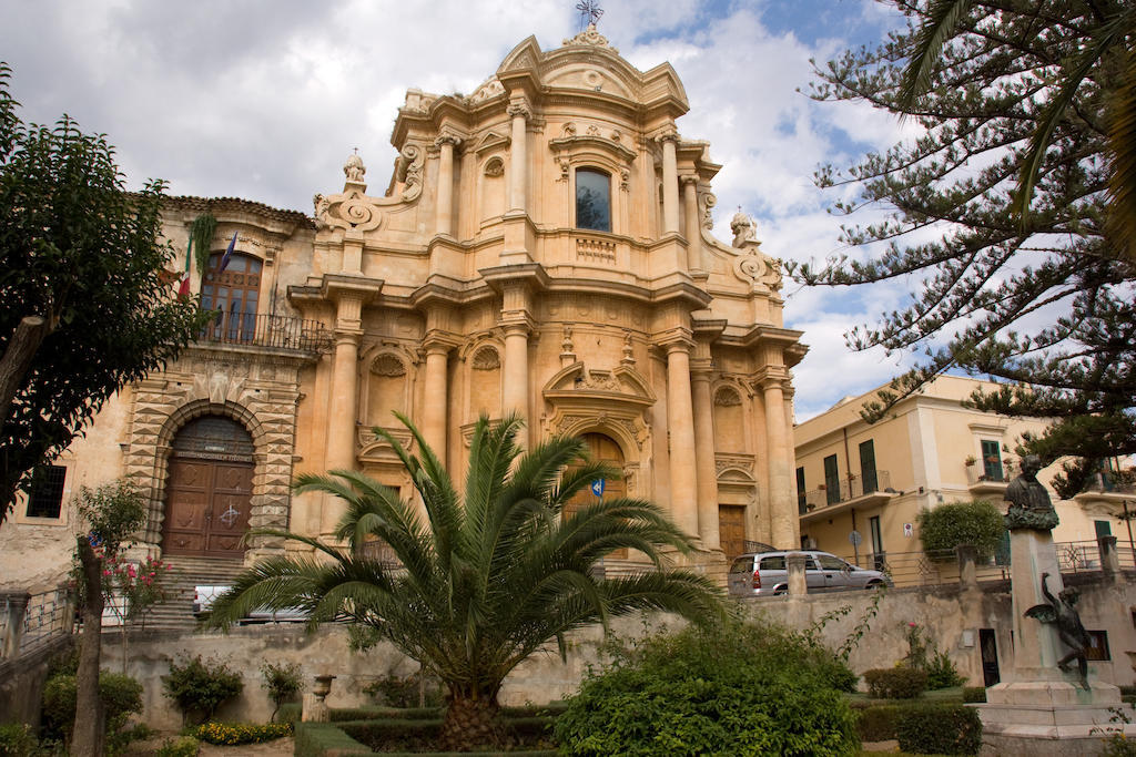 Villa Grazia Deluxe Lido di Noto الغرفة الصورة